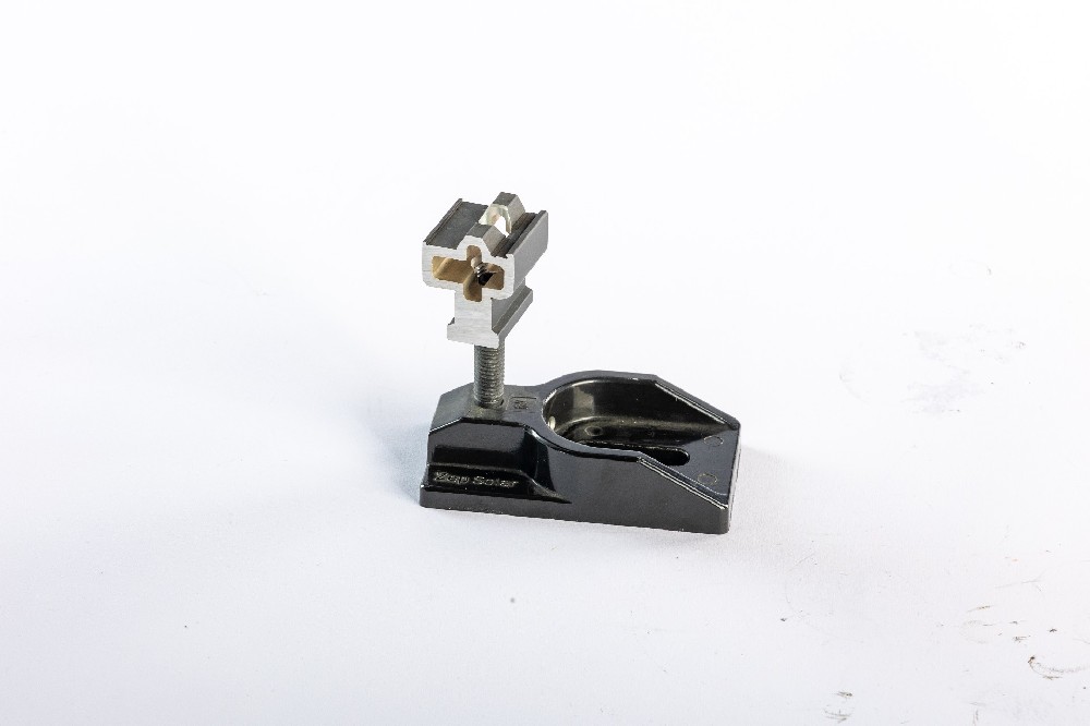 光伏支架配件安裝工藝創新:提高施工效率與安全性的探索